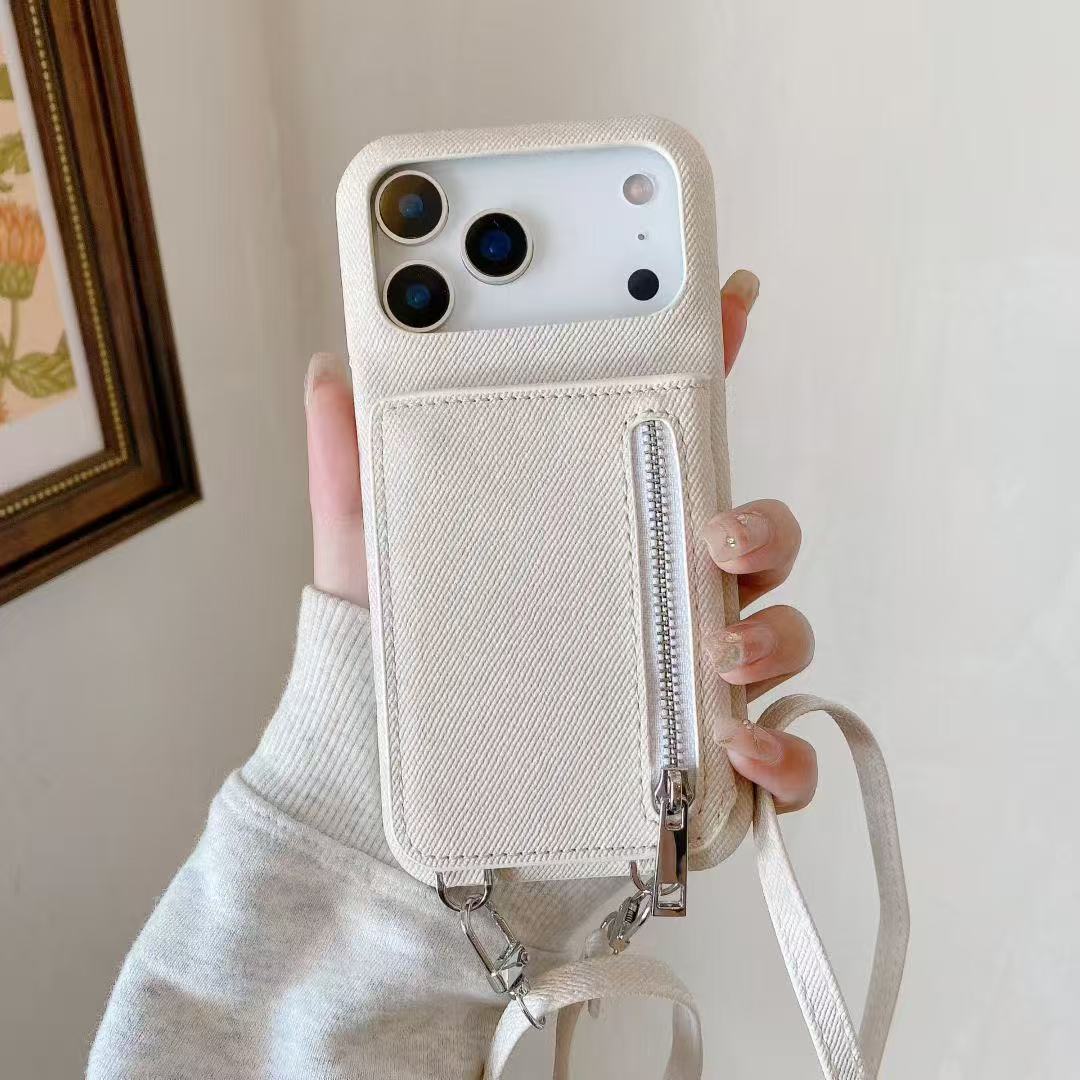 Chic Case: Phone + Card Holder