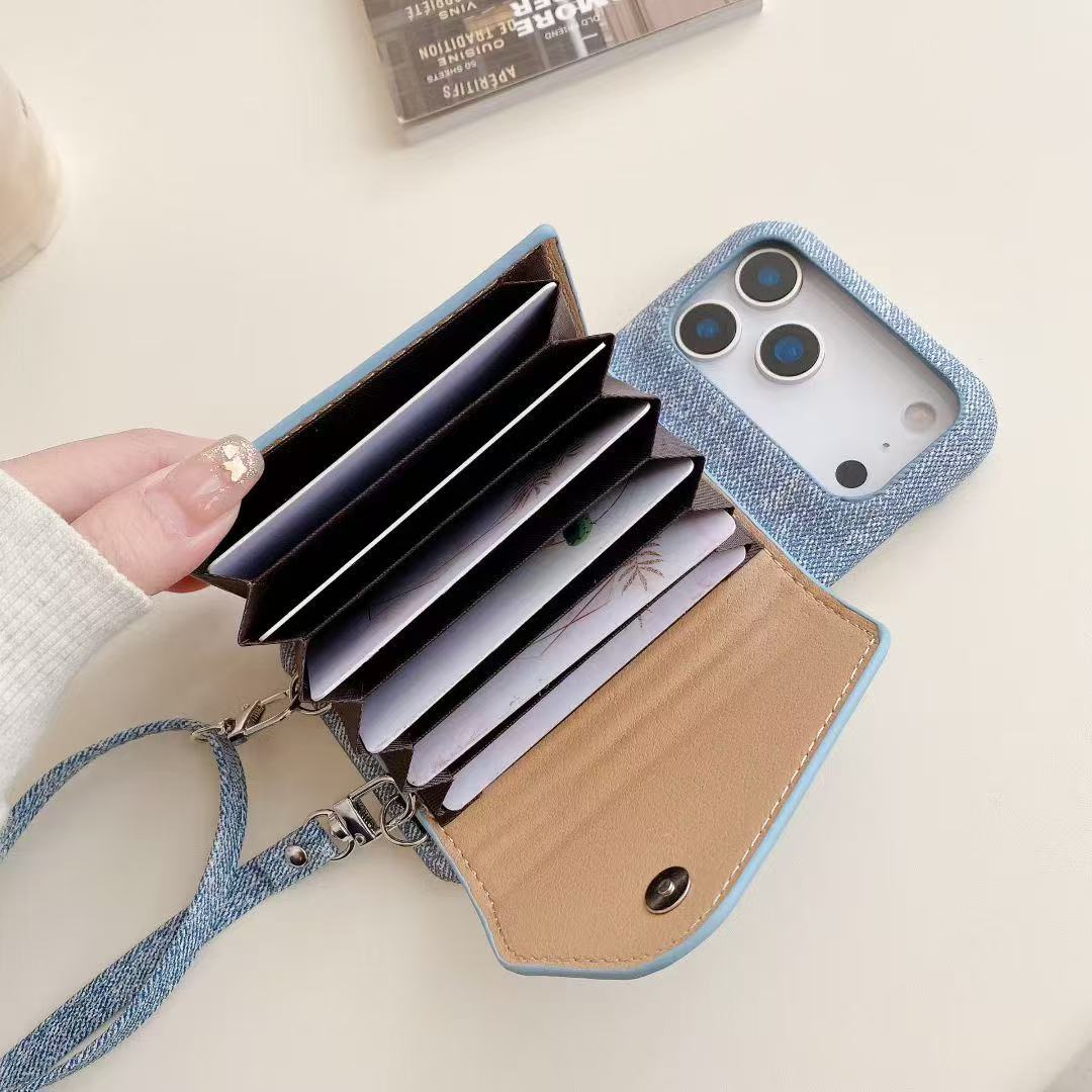 Trend Shell with Card Pocket