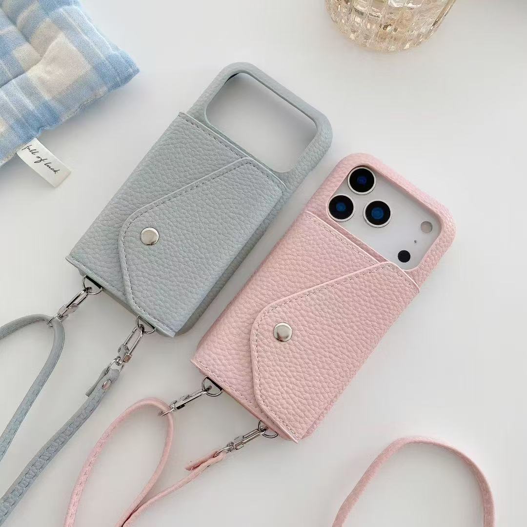 Fashionable Cover: Phone & Cards