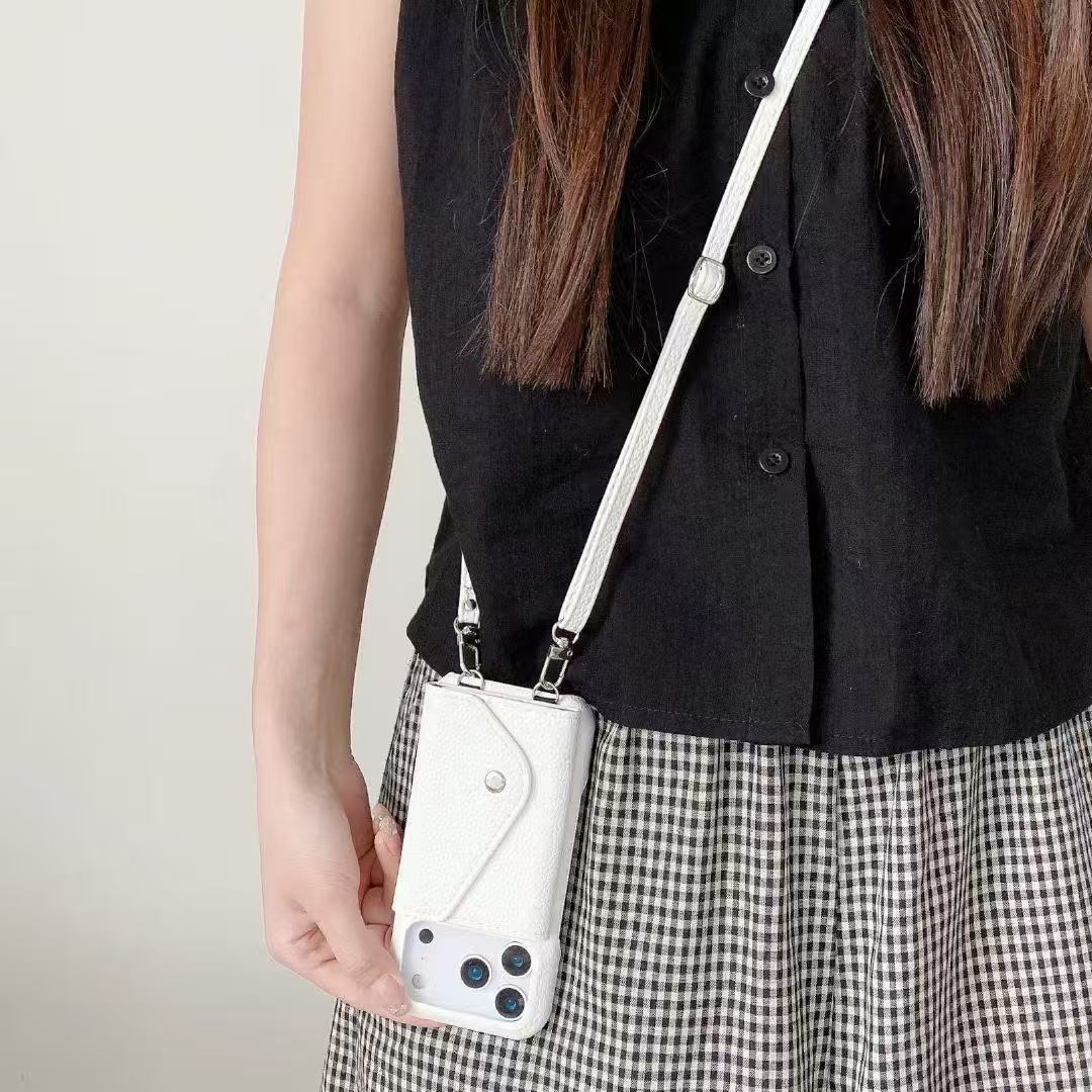 Fashionable Cover: Phone & Cards