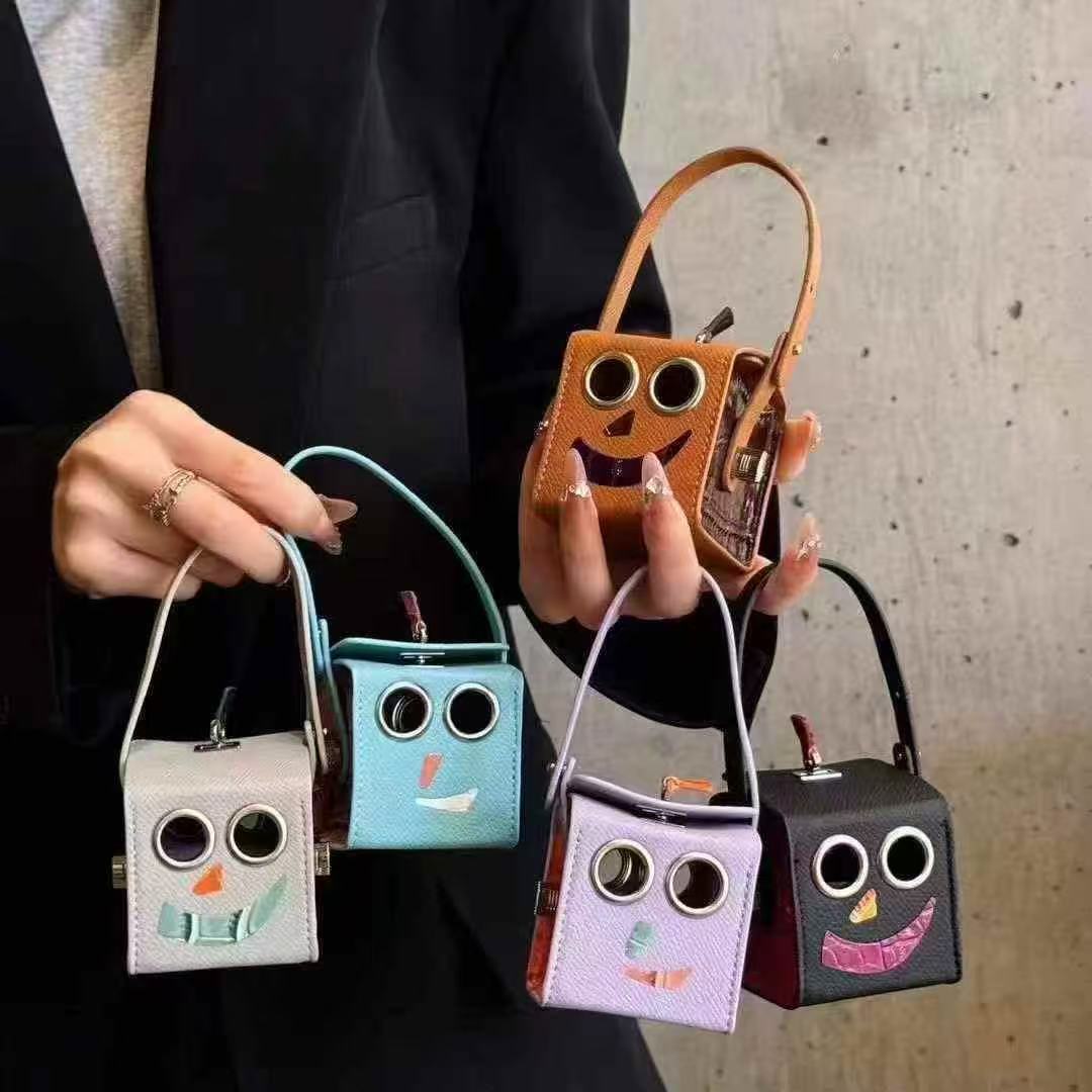 Chic Headphone Covers: Style Your Sound Suitable for all models of headphones