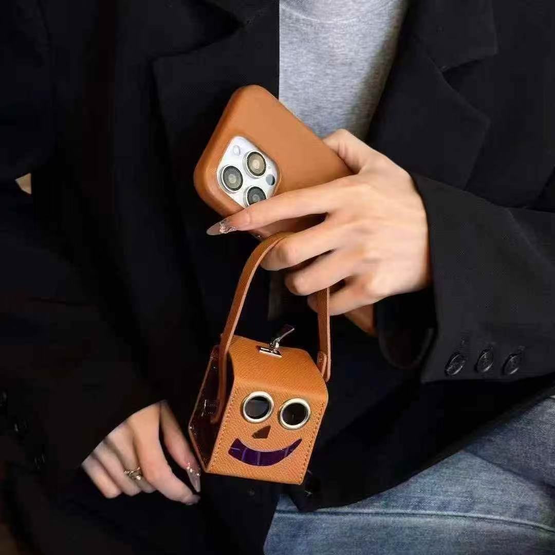 Chic Headphone Covers: Style Your Sound Suitable for all models of headphones