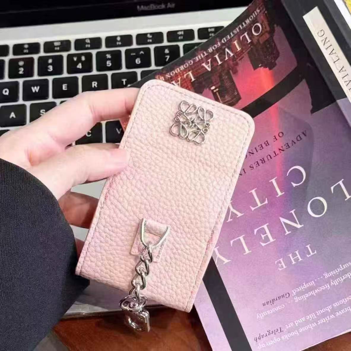 Hip Headphone Covers: Stylish Sound Protection